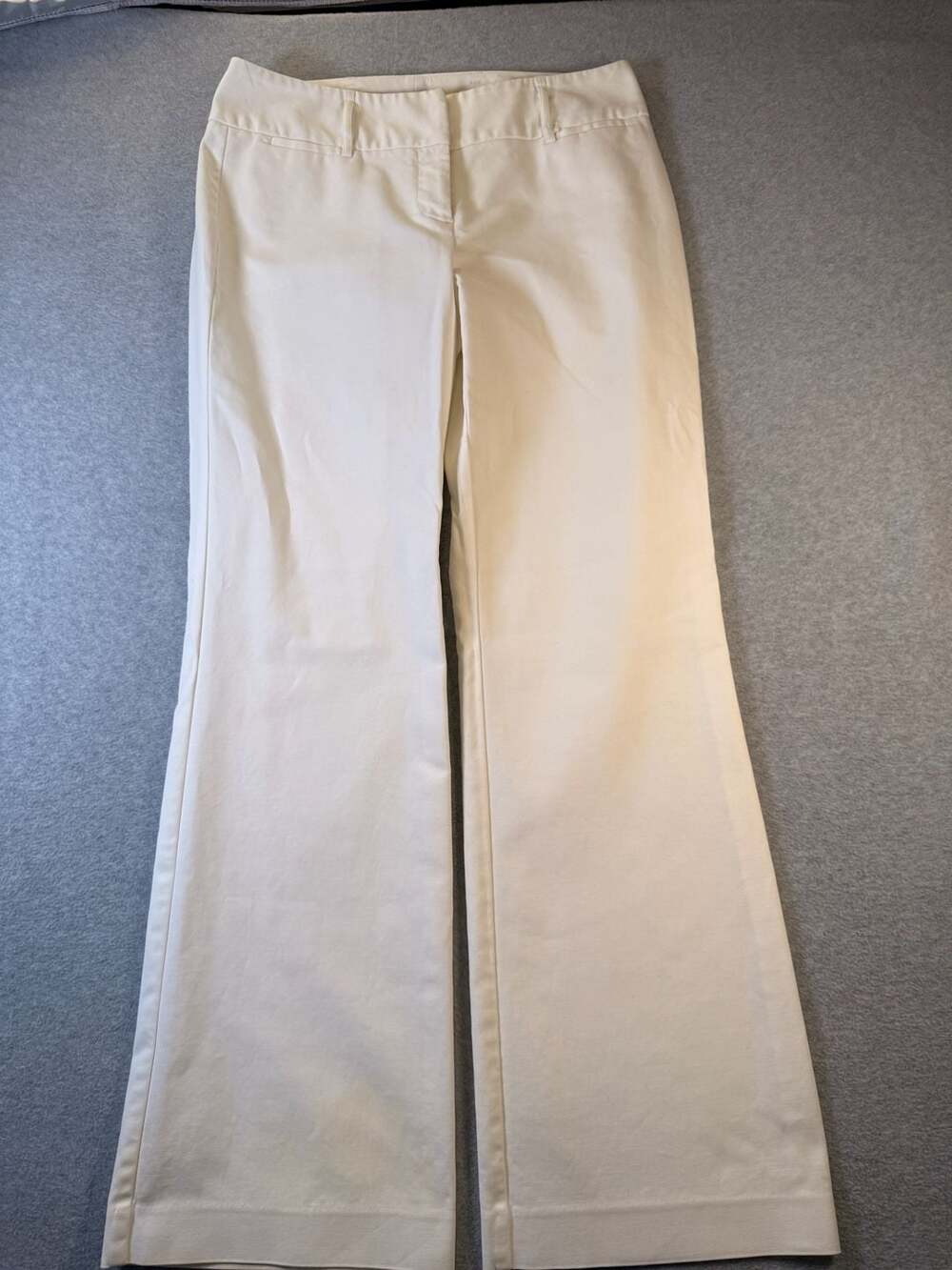 Dana Buchman Signature White Flare Leg Dress Pants Size 8